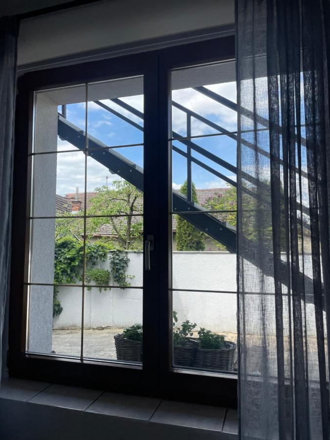 Apartment Dubnica Prejta 3 Dubnica nad Vahom Ngoại thất bức ảnh